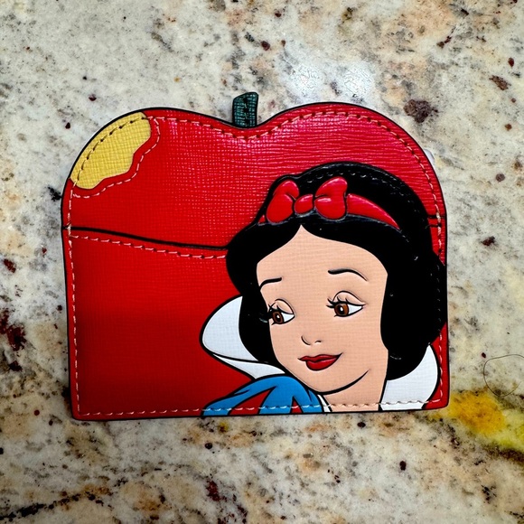 Disney X Kate Spade Snow White Card Holder Engine Red Apple NWT - Picture 1 of 6